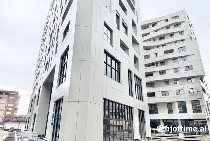 Appartamento in vendita a Tirana 1+1, Vuoto