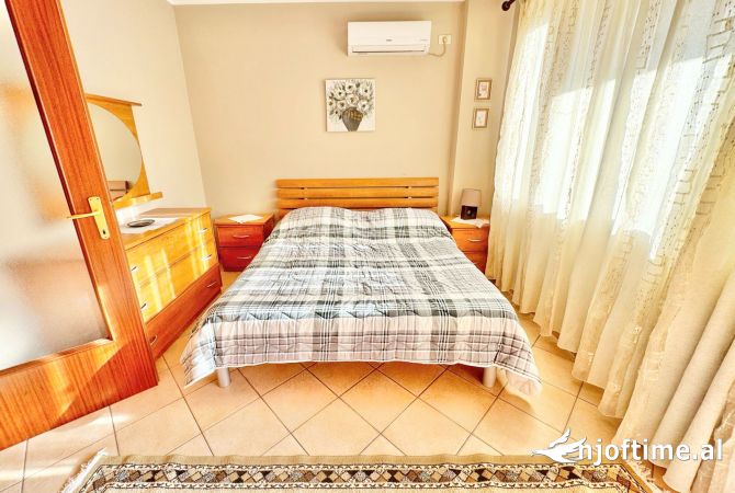 Appartamento in affitto a Tirana 1+1, Arredato