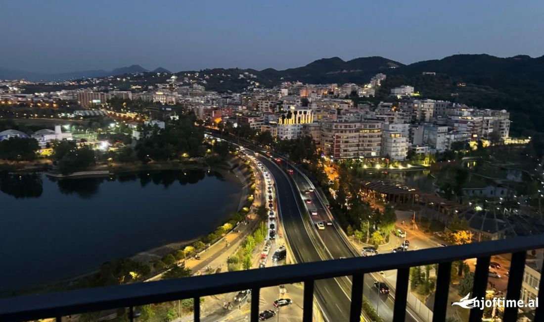 JAPIM AMBIENT OPEN SPACE TE LAKE VIEW ME QIRA