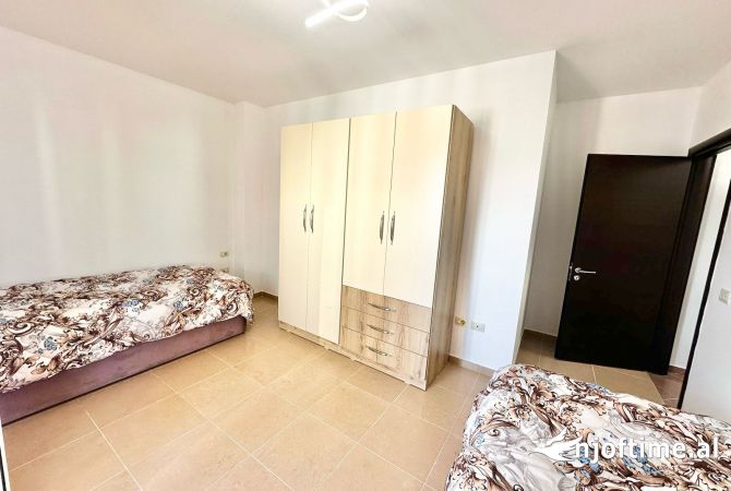 Shtepi ne shitje Apartament ne Tirane, 2+1, Mobilimi E mobiluar, Pagesa 244,000  Euro.