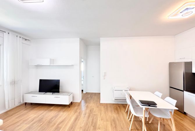 Shtepi me qera Apartament ne Tirane, 2+1, Mobilimi E mobiluar, Pagesa 600  Euro.