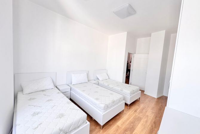 Shtepi me qera Apartament ne Tirane, 2+1, Mobilimi E mobiluar, Pagesa 600  Euro.