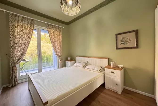 Shtepi me qera Apartament ne Tirane, 1+1, Mobilimi E mobiluar, Pagesa 500  Euro.