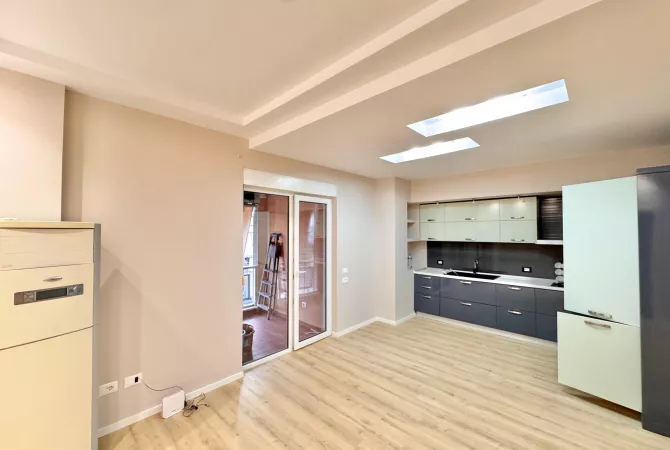 Shtepi ne shitje 2+1 ne Tirane - 215,000 Euro