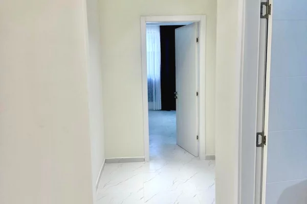 Shtepi ne shitje Apartament ne Vlore, 2+1, Mobilimi E mobiluar, Pagesa 186,000  Euro.