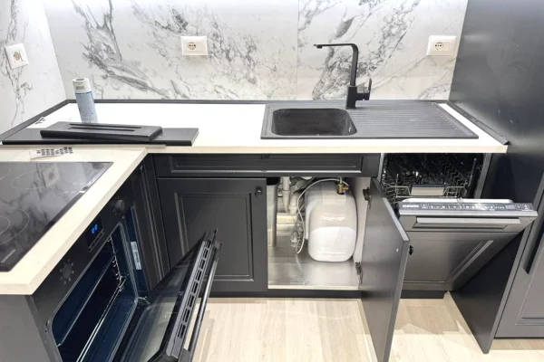 Shtepi me qera Apartament ne Tirane, 2+1, Mobilimi E mobiluar, Pagesa 1,300  Euro.