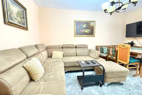 House for Rent 2+1 in Tirana - 600 Euro