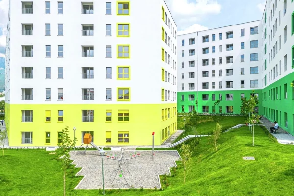 Appartamento in vendita a Tirana 3+1, Vuoto