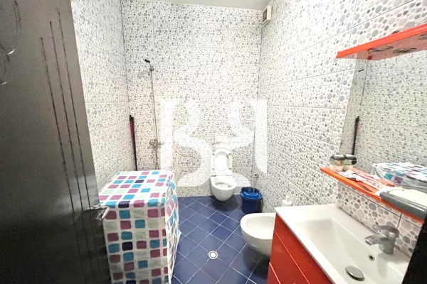 Appartamento in affitto a Tirana 2+1, Arredato