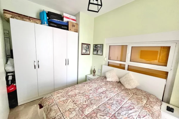 Appartamento in vendita a Tirana 1+1, Arredato