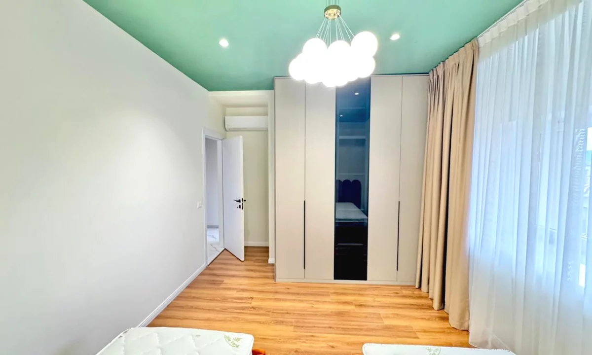 Shtepi me qera Apartament ne Tirane, 2+1, Mobilimi E mobiluar, Pagesa 1,100  Euro.