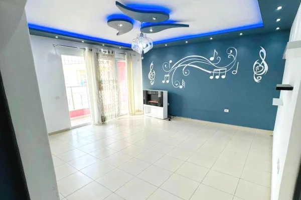 Casa in vendita 2+1 a Tirana - 13,500,000 Leke