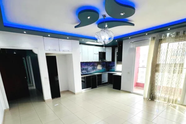 Shtepi ne shitje Apartament ne Tirane, 2+1, Mobilimi Pjeserisht e mobiluar, Pagesa 13,500,000  Leke.