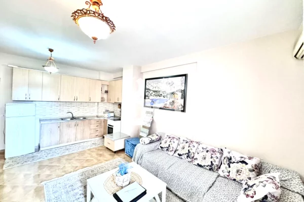 Shtepi me qera Apartament ne Tirane, 2+1, Mobilimi E mobiluar, Pagesa 470  Euro.