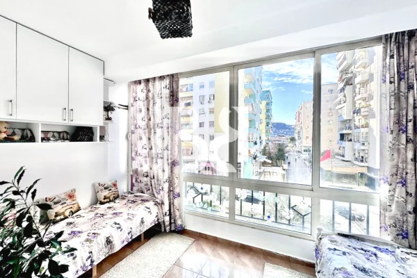 Shtepi me qera Apartament ne Tirane, 2+1, Mobilimi E mobiluar, Pagesa 470  Euro.