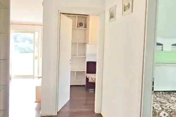 Appartamento in affitto a Tirana 3+1, Arredato