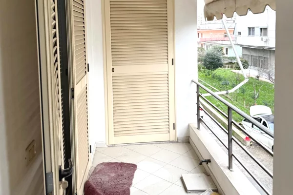 Appartamento in affitto a Tirana 2+1, Arredato