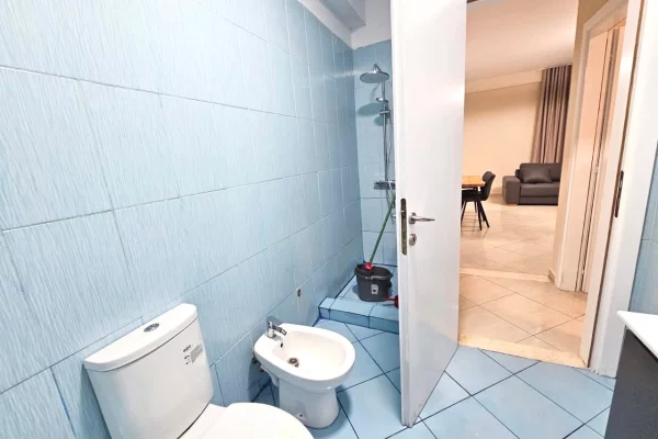 Appartamento in affitto a Tirana 1+1, Arredato