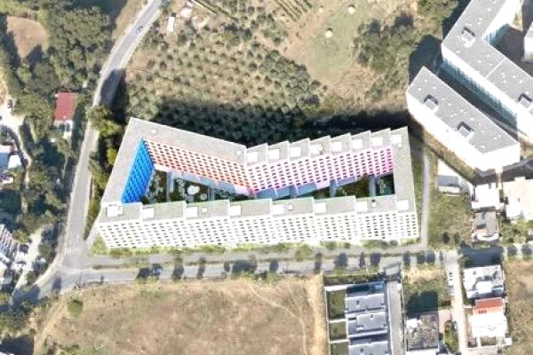 Shtepi ne shitje Apartament ne Tirane, 2+1, Mobilimi Bosh, pa mobiluar, Pagesa 156,000  Euro.