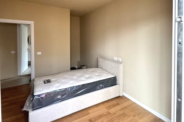 Shtepi me qera Apartament ne Tirane, 2+1, Mobilimi E mobiluar, Pagesa 100,000  Leke.
