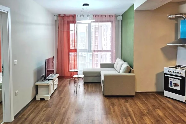 APARTAMENT ME QIRA 1+1 ISH FUSHA E AVIACIONIT 520€