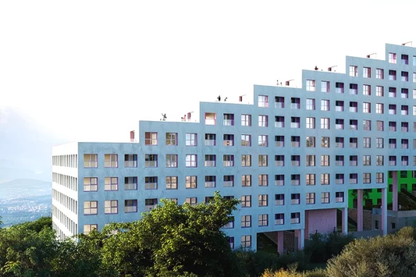 Shtepi ne shitje Apartament ne Tirane, 1+1, Mobilimi Bosh, pa mobiluar, Pagesa 117,000  Euro.