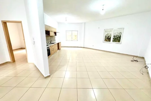 JEPET ME QIRA APARTAMENT 2+1 PRANE RADISSONIT LIQENI I THATE*