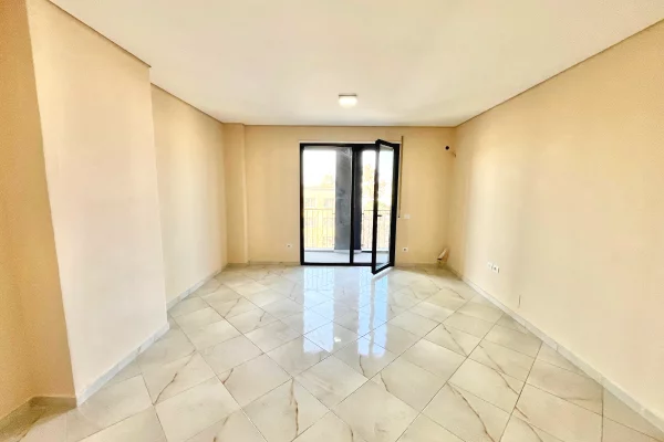 Shtepi me qera Apartament ne Tirane, 1+1, Mobilimi Bosh, pa mobiluar, Pagesa 500  Euro.
