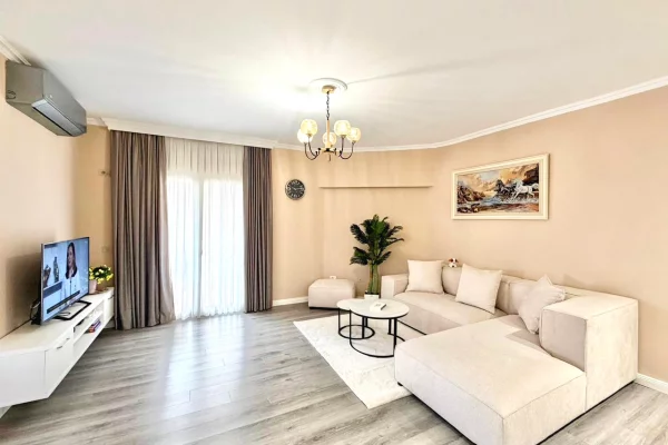 Shtepi me qera Apartament ne Tirane, 2+1, Mobilimi E mobiluar, Pagesa 900  Euro.