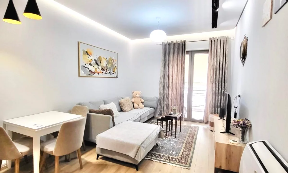 Apartment for sale in Tirana 1+1, Furnished