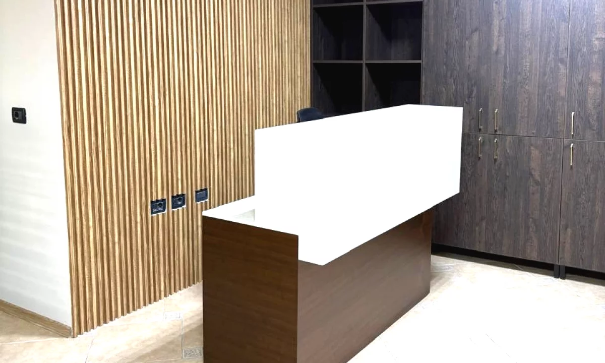 JEPET ME QERA AMBIENT ZYRE NE BLLOK-PRANE ISH-MJELLMES