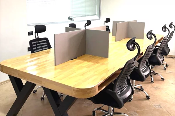 JEPET ME QERA AMBIENT ZYRE NE BLLOK-PRANE ISH-MJELLMES