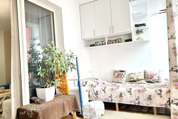 Shtepi me qera Apartament ne Tirane, 2+1, Mobilimi E mobiluar, Pagesa 465  Euro.
