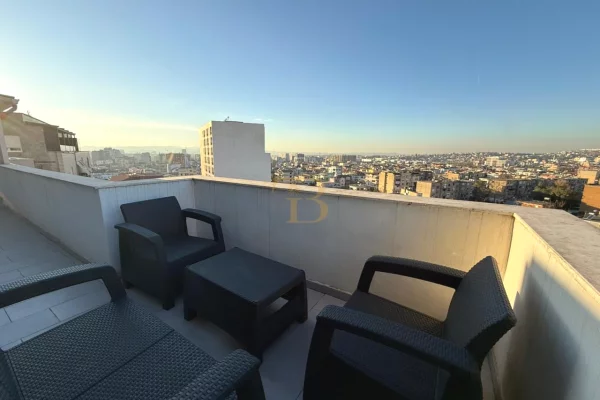 Shtepi me qera Apartament ne Tirane, 2+1, Mobilimi E mobiluar, Pagesa 700  Euro.