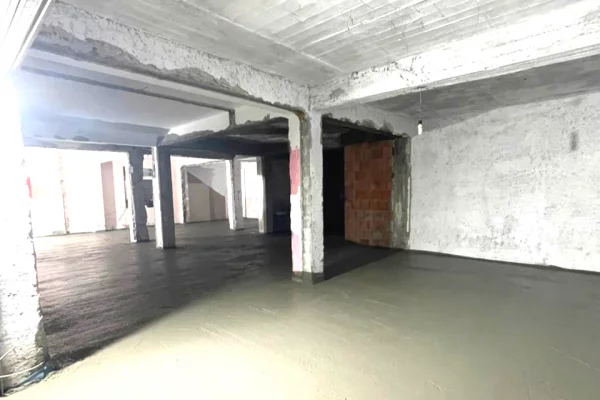 AMBIENT BIZNESI ME QERA, SAUKU I RI