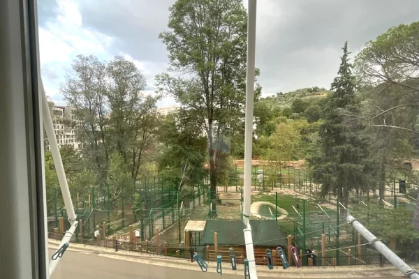 Shtepi me qera Apartament ne Tirane, 2+1, Mobilimi E mobiluar, Pagesa 650  Euro.