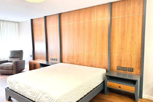 Shtepi me qera Apartament ne Tirane, 2+1, Mobilimi E mobiluar, Pagesa 1,600  Euro.