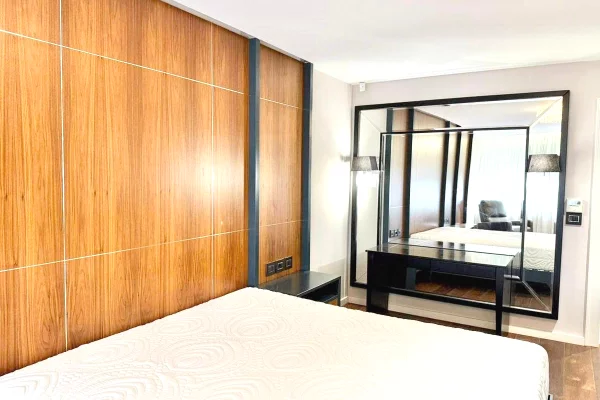 Shtepi me qera Apartament ne Tirane, 2+1, Mobilimi E mobiluar, Pagesa 1,600  Euro.