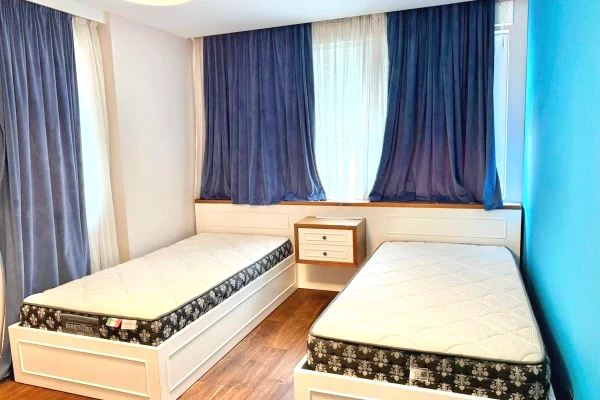 Shtepi me qera Apartament ne Tirane, 2+1, Mobilimi E mobiluar, Pagesa 1,600  Euro.