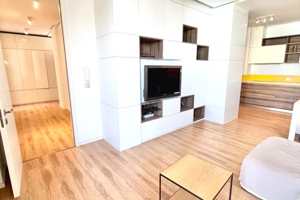 Casa in affitto 2+1 a Tirana - 800 Euro