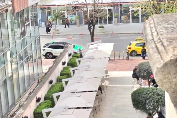 AMBIENT / APARTAMENT 2+1+2 + POST PARKIMI – PRANE RTSH / COIN, TIRANE