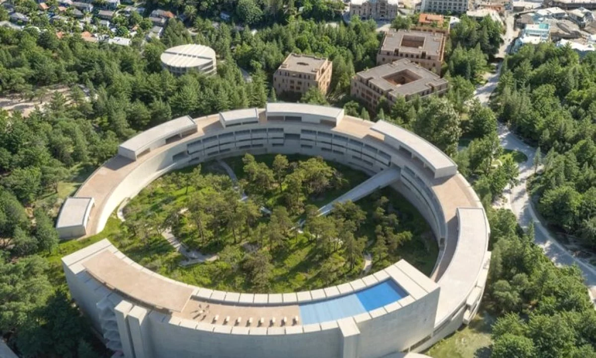 Apartment for sale in Himara 2+1, Emty