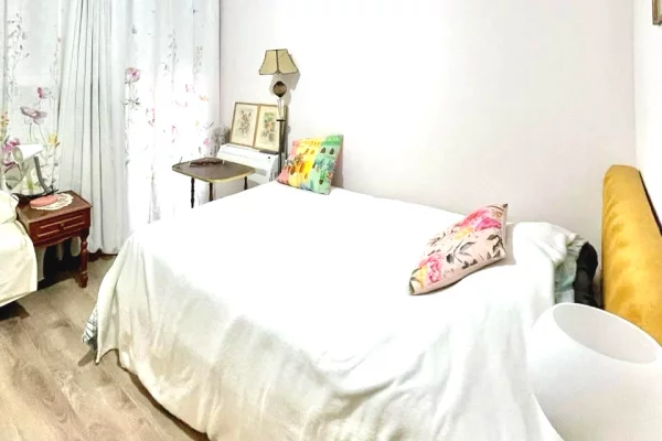 Shtepi me qera Apartament ne Tirane, 2+1, Mobilimi E mobiluar, Pagesa 800  Euro.