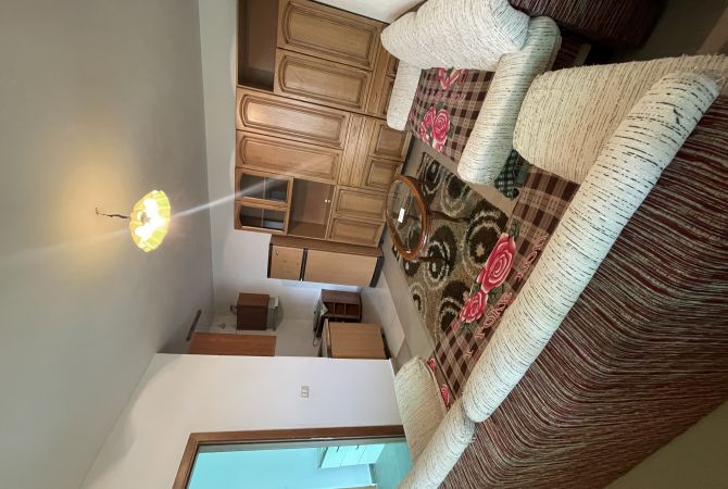 Shtepi me qera Apartament ne Tirane, 1+1, Mobilimi E mobiluar, Pagesa 250  Euro.