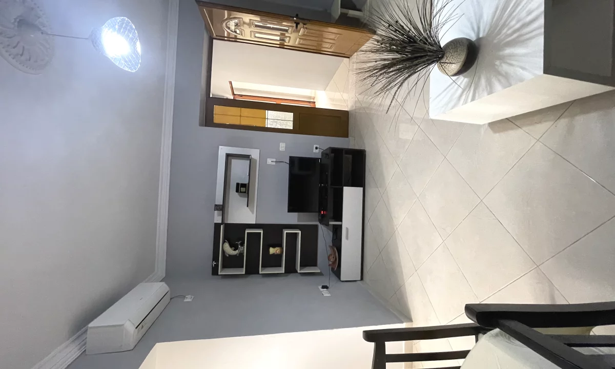 Shtepi me qera Apartament ne Tirane, 1+1, Mobilimi E mobiluar, Pagesa 40,000  Leke.