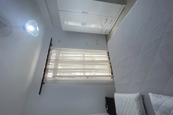 Shtepi me qera Apartament ne Tirane, 1+1, Mobilimi E mobiluar, Pagesa 40,000  Leke.