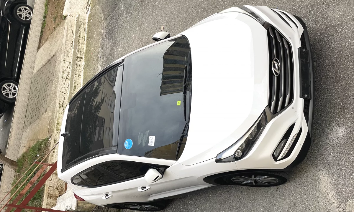 Makina ne shitje ne Tirane, Hyundai, 2016 Diesel,Kambio Automatik Pagesa 1,000,000  Leke.