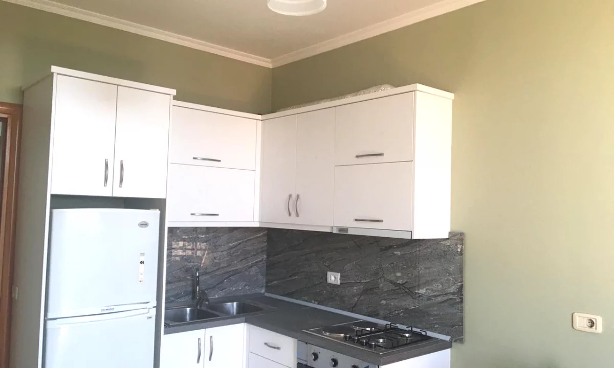 Shtepi me qera Apartament ne Tirane, 1+1, Mobilimi E mobiluar, Pagesa 45,000  Leke.