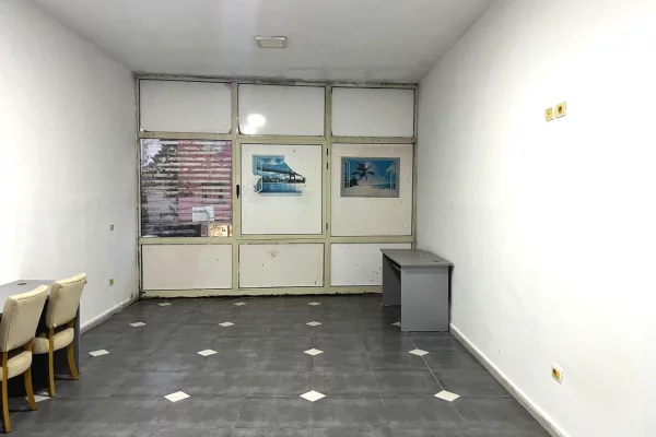 Ambient biznesi me qera 3+1 ne Tirane - 400 Euro