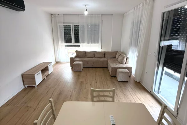 Jepet super apartament 2+1+2 me qira ne Don Bosko